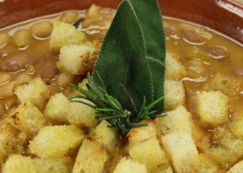 Zuppa salvia e pancetta