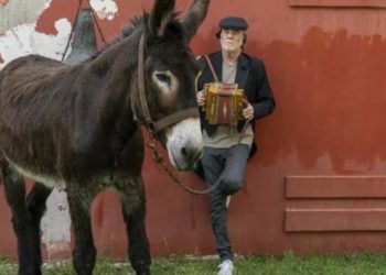 Mimmo Paladino: “La Divina Cometa è il mio film di Natale