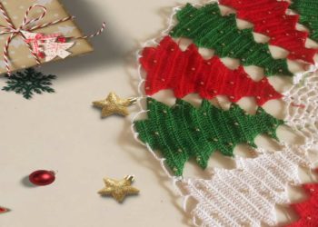 Addobbi fai da te con l’uncinetto per il tuo albero