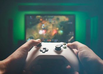 Natale e videogame come regalo a bambini, alert scienziati