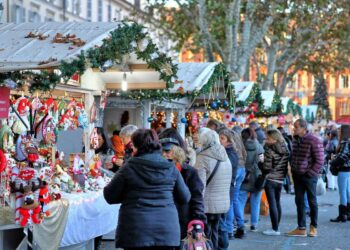 “MAGICO PAESE DI NATALE” MERCATINO PIÙ ROMANTICO D’EUROPA – LANGHE ROERO E MONFERRATO METE AUTUNNALI PER ECCELLENZA