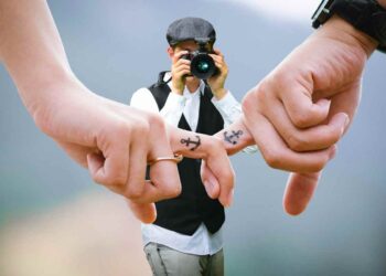 Fotografo professionista o invitato con la macchina fotografica? Ecco cosa fa la differenza