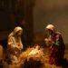 L’Arte nel soggiorno: Guida passo dopo passo per un presepe incantevole
